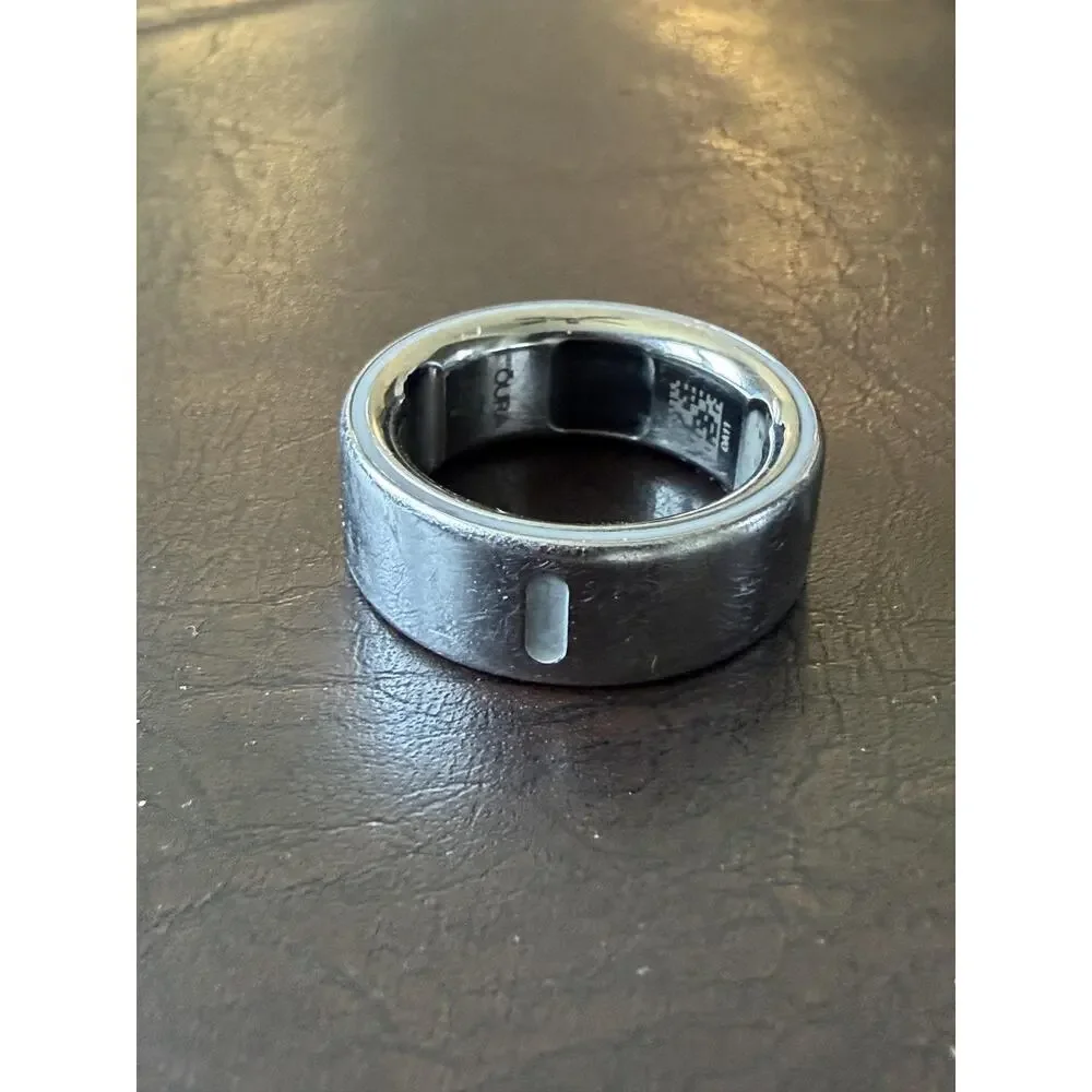 Oura Ring Silver Smart Ring Size 7 Health Sleep Activity Tracker Wearable--AS IS